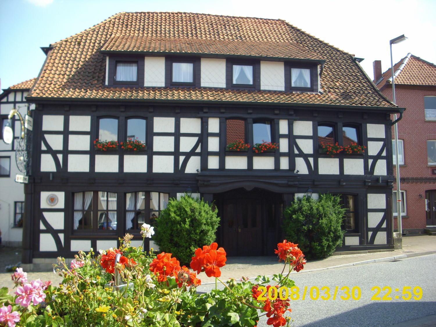 Schoekel'S Hotel Und Restaurant Elze Extérieur photo